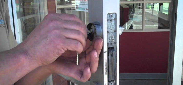 commercial door lock repair Lomita